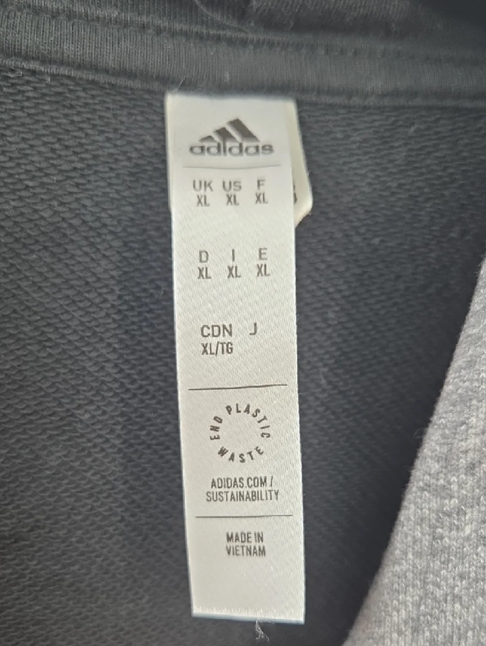 Adidas Men’s Black & Gray Pullover Hoodie with Stripes XL